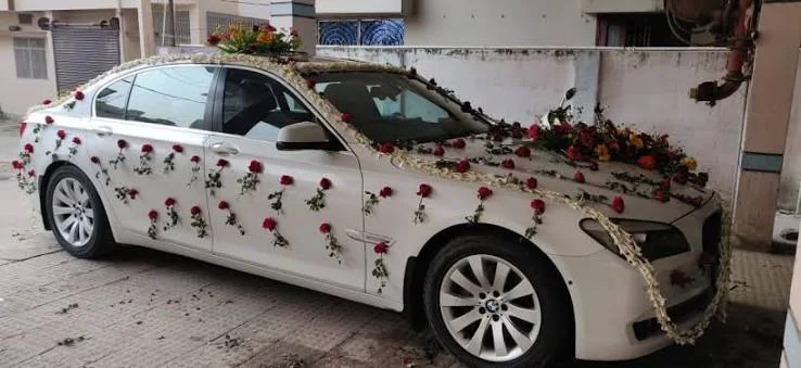 Hyderabad decorative wedding car photo